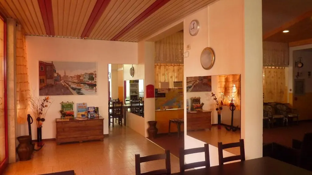 Hotel Canova-1